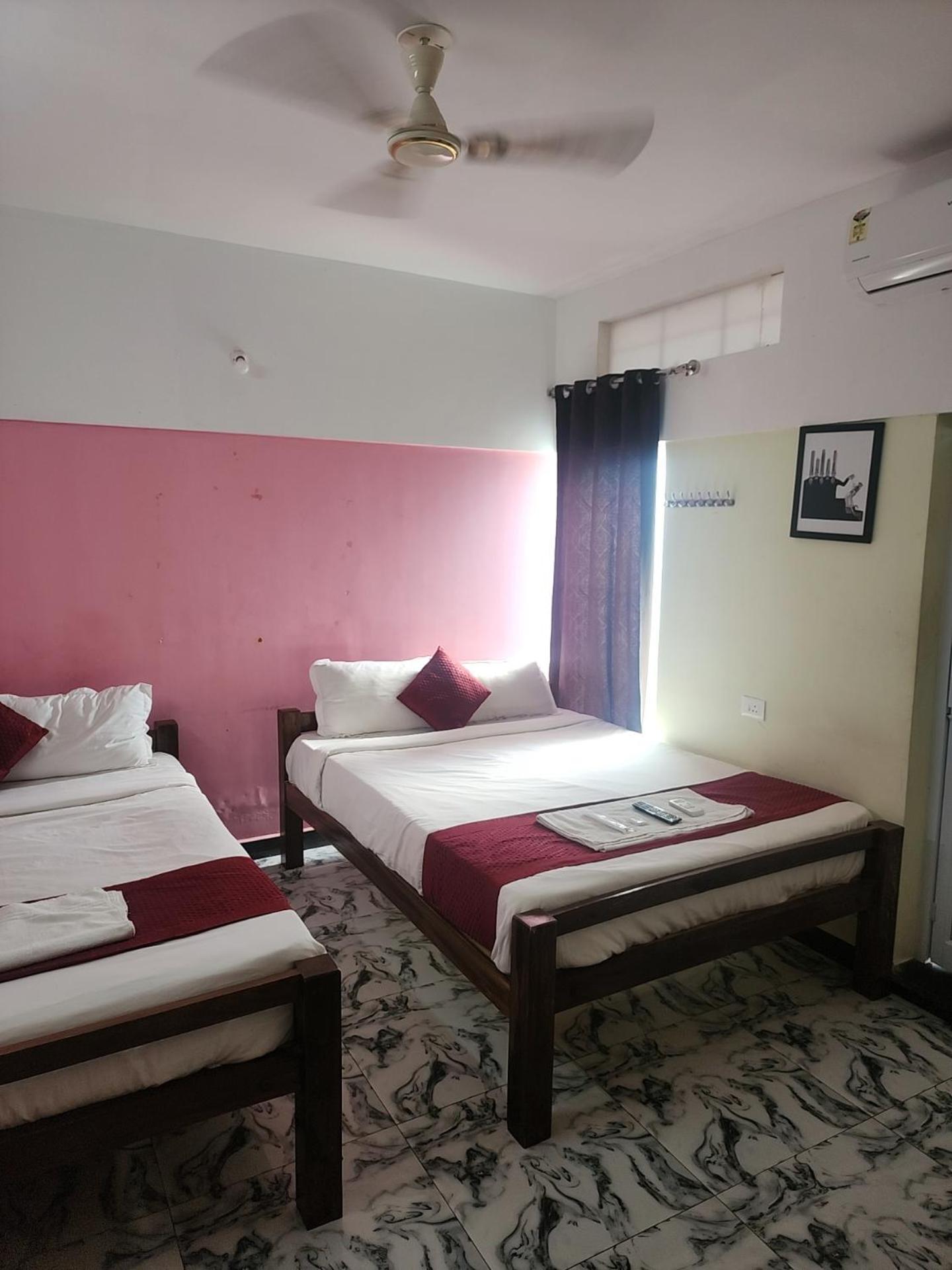 Paradise Harmony Beach Resort Singānallūr Exterior foto